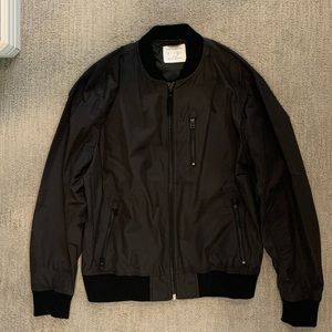 Urban Outfitters Men’s Black Bomber Jacket. Size L.